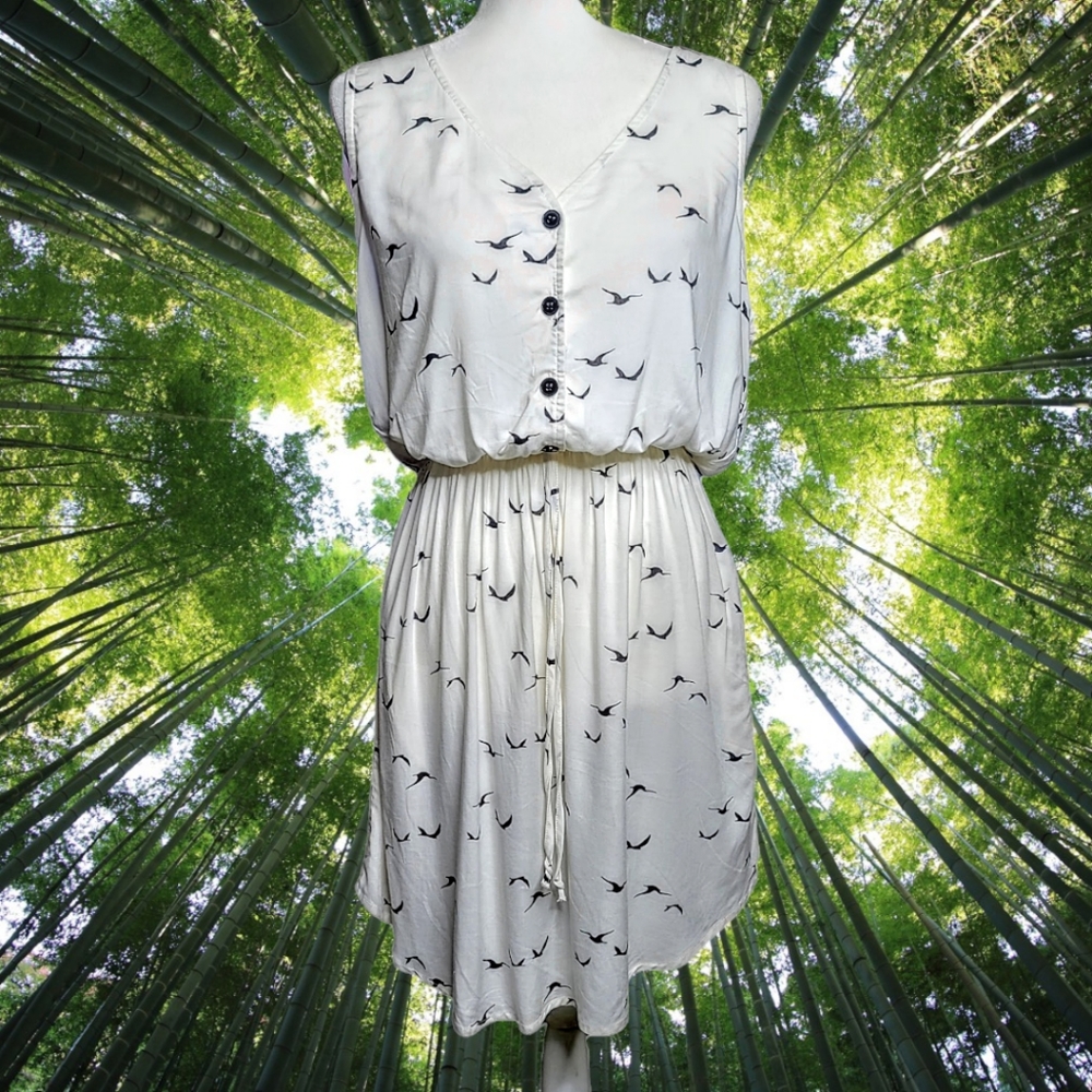 Mimi Chica Sleeveless Birds Pattern Mini Dress W/ Pockets Size Large